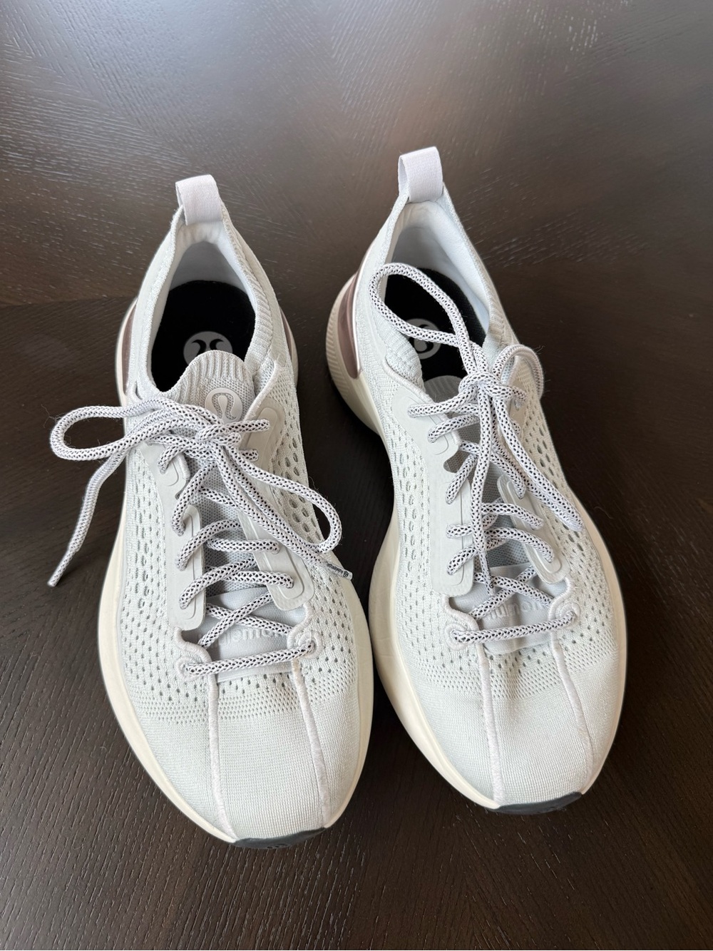 Women’s lululemon athletica Light blue Gray Knit Lace-Up Athletic Sneakers 9.5